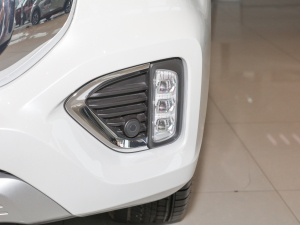 20222.0T (q)m 7 (x)(ji)^