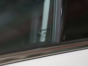 20222.0T (q)m 7 (x)(ji)^