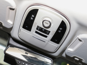 20222.0T (q)m 7 п؅^(q)