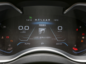 20222.0T (q)m 7 п؅^(q)