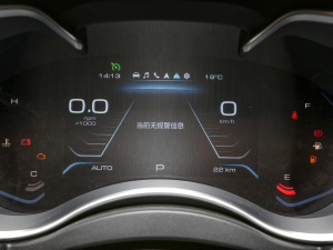 20222.0T (q)m 7 п؅^(q)