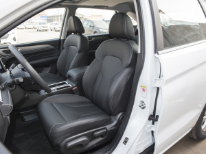 2021款PLUS 1.5T 手动舒享型 主驾驶座椅