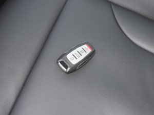 2021款PLUS 1.5T 手动舒享型 车钥匙