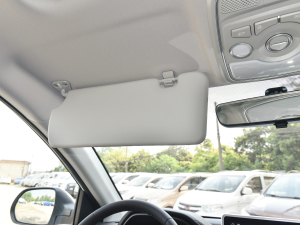 2022款PLUS 1.5T 手动智享型 遮阳板（左）