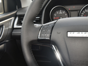 2022款PLUS 1.5T 手动智享型 音响调节