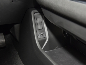 20221.5T DCT򌳱Ӱ п؅^