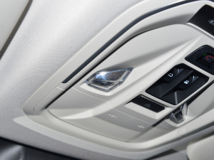 20221.5T DCT򌳱 п؅^