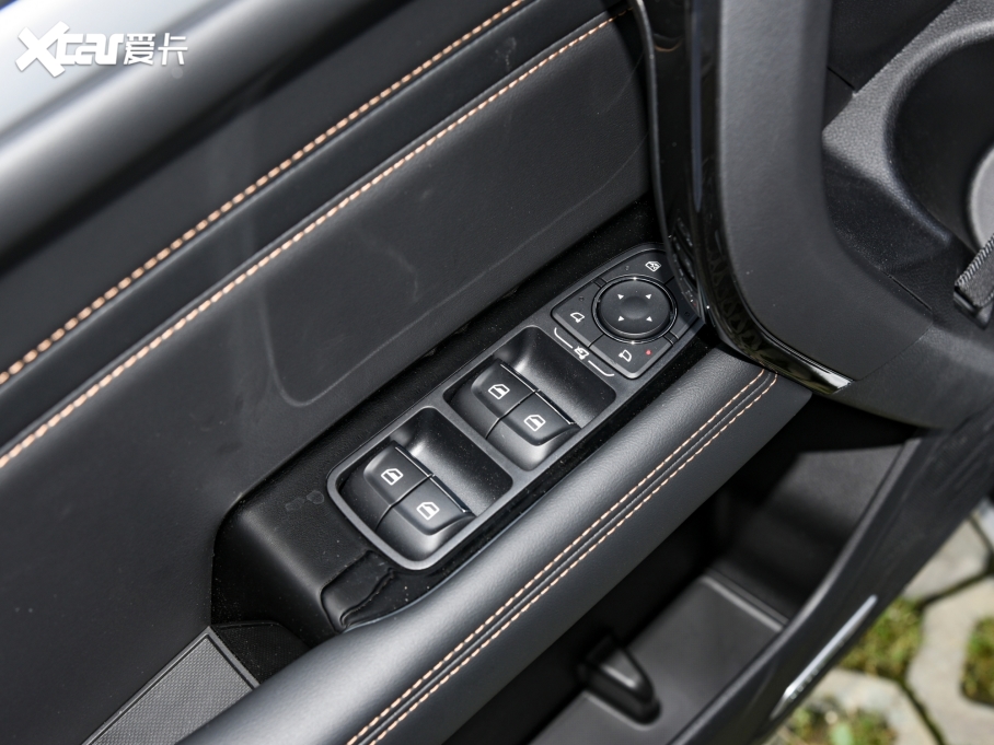 2022 2.0T DCT(q)Ȯ׷C