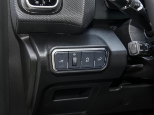 20222.0T DCT(q)Ȯ׷C п؅^(q)