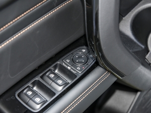 20222.0T DCT(q)Ȯ׷C п؅^(q)