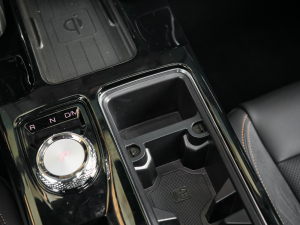 20222.0T DCT(q)Ȯ׷C g