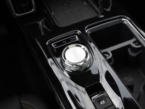 20222.0T DCTA@Ȯ׷C QU