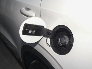 2023DHT-PHEV 110KM а w