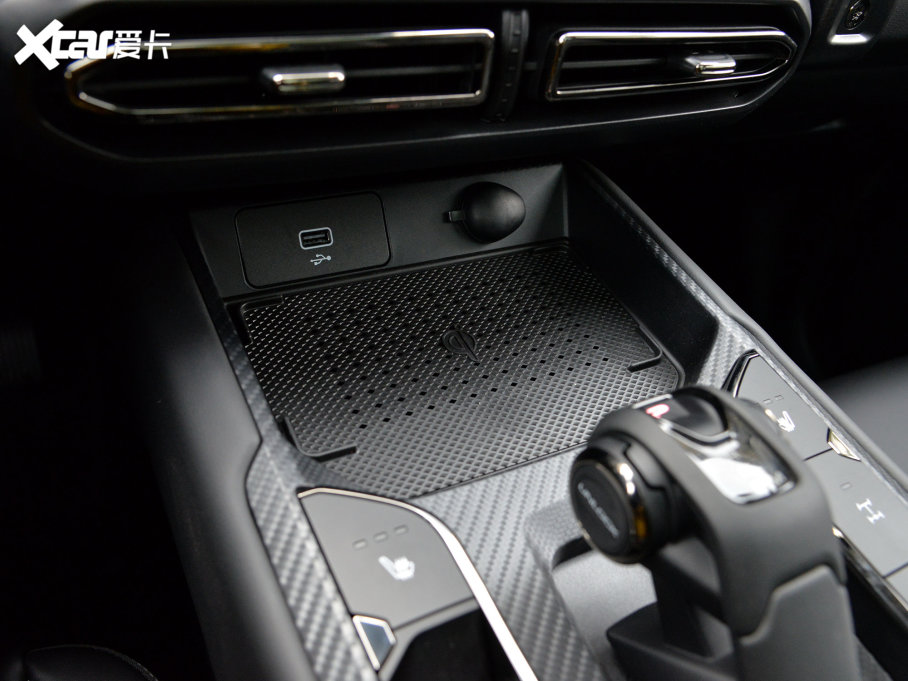 2023PLUS 2.0T (q)ҰPlus