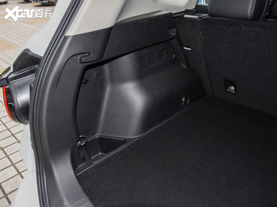 2023PLUS 2.0T 򌳱ҰPlus