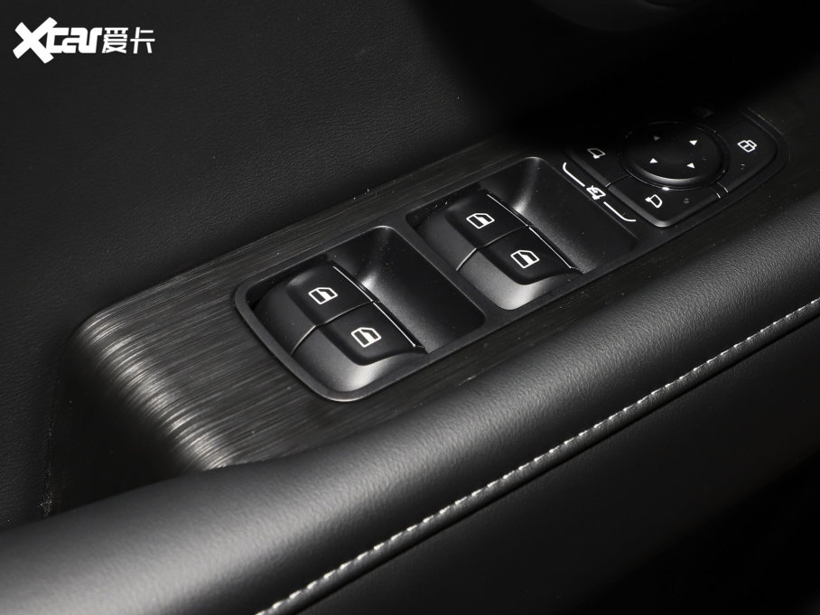 2023PLUS 1.5T 򌳱ҰPlus