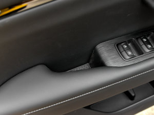 20232.0T 򌳱ҰPlus g