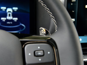 20232.0T (q)ҰPlus п؅^(q)