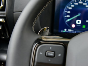 20232.0T 򌳱ҰPlus п؅^