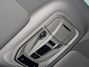 20232.0T 򌳱ҰPlus п؅^