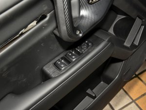 20232.0T (q)ҰPlus п؅^(q)