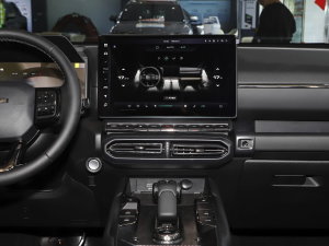 2023款1.5T 两驱潮野版Plus 中控台