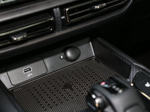 2023DHT-PHEV 105km 늰Plus п؅^(q)