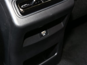 2023DHT-PHEV 105km 늰Plus п؅^(q)