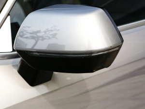 2023DHT-PHEV 105km 늰Plus ^