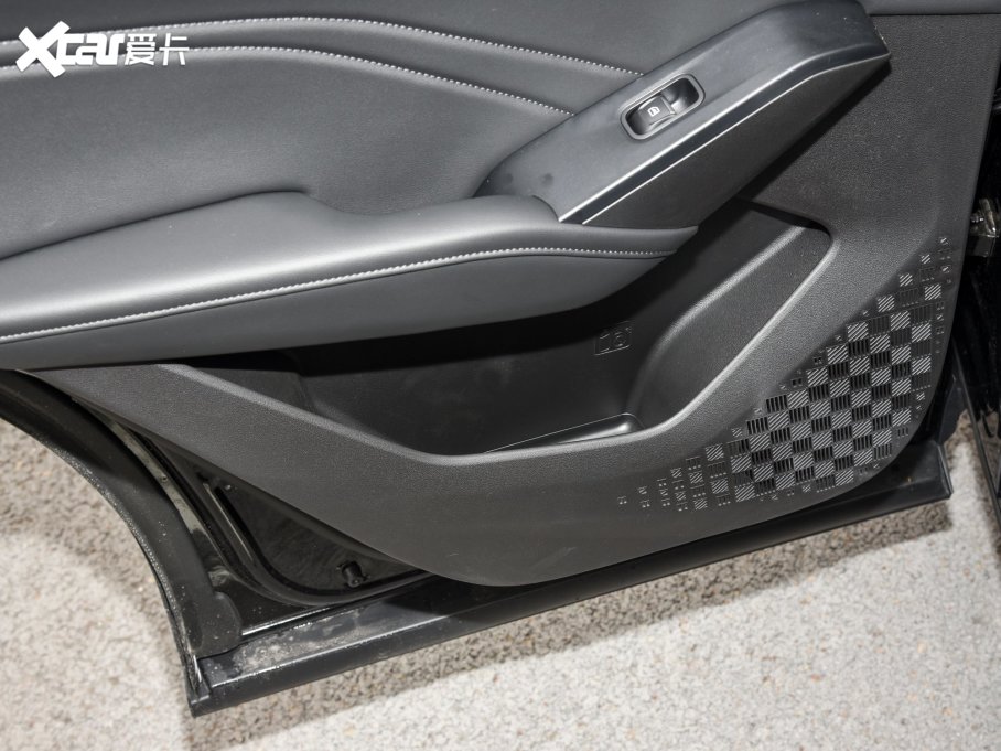 2023nMAX 1.5L Hi4 105 I