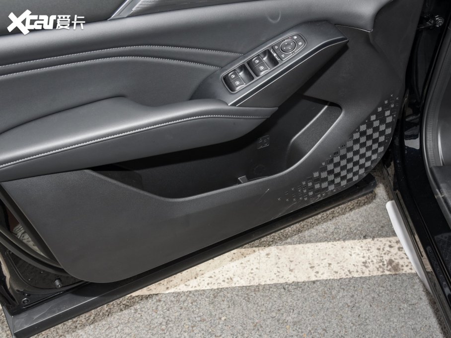 2023nMAX 1.5L Hi4 105 I