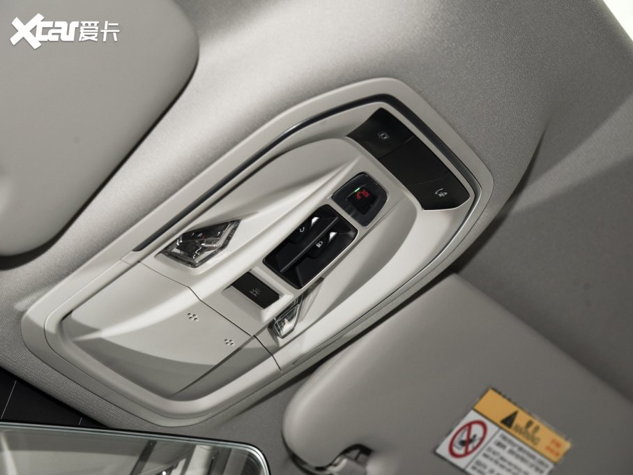 2023nMAX 1.5L Hi4 105 I