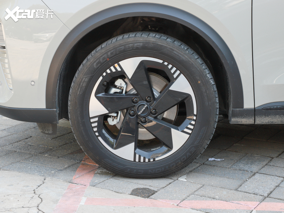 2023������n��MAX Hi4 165 Ultra ���{��