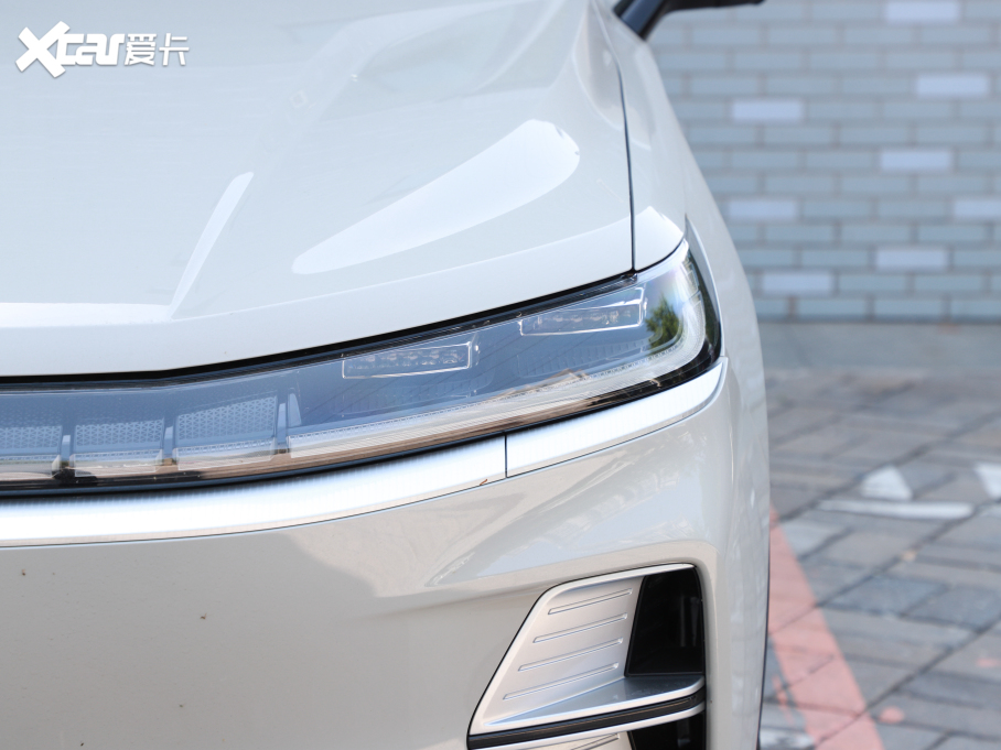 2023nMAX Hi4 165 Ultra {