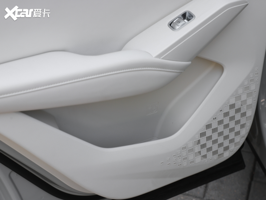 2023������n��MAX Hi4 165 Ultra ���{��