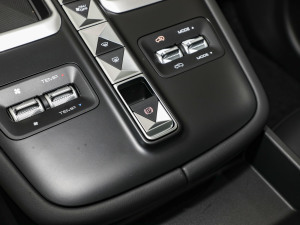 20231.5L Hi4 105 (q)Ӣ v܇Ƅ(dng)