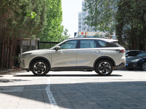 2023Hi4 165 Ultra { w^