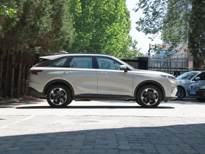 2023Hi4 165 Ultra { w^