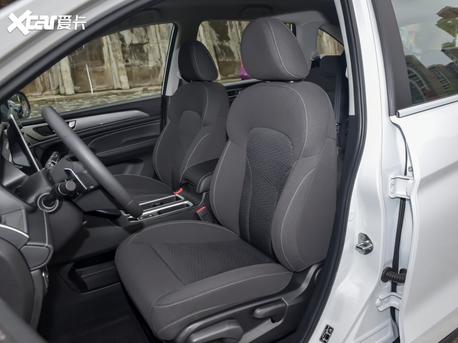 2023M6 PLUS 1.5T DCTӢ