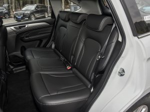 2023款PLUS 1.5T DCT豪华智联型 后排座椅