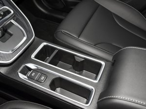 2023PLUS 1.5T DCTA ǰű