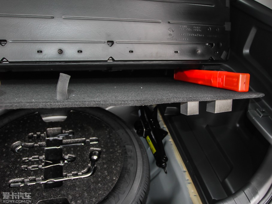 2013�����H6 ������ 1.5T �քӃ�����F��