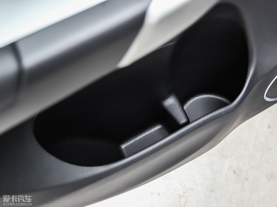 2013�����H6 ������ 1.5T �քӃ�����F��