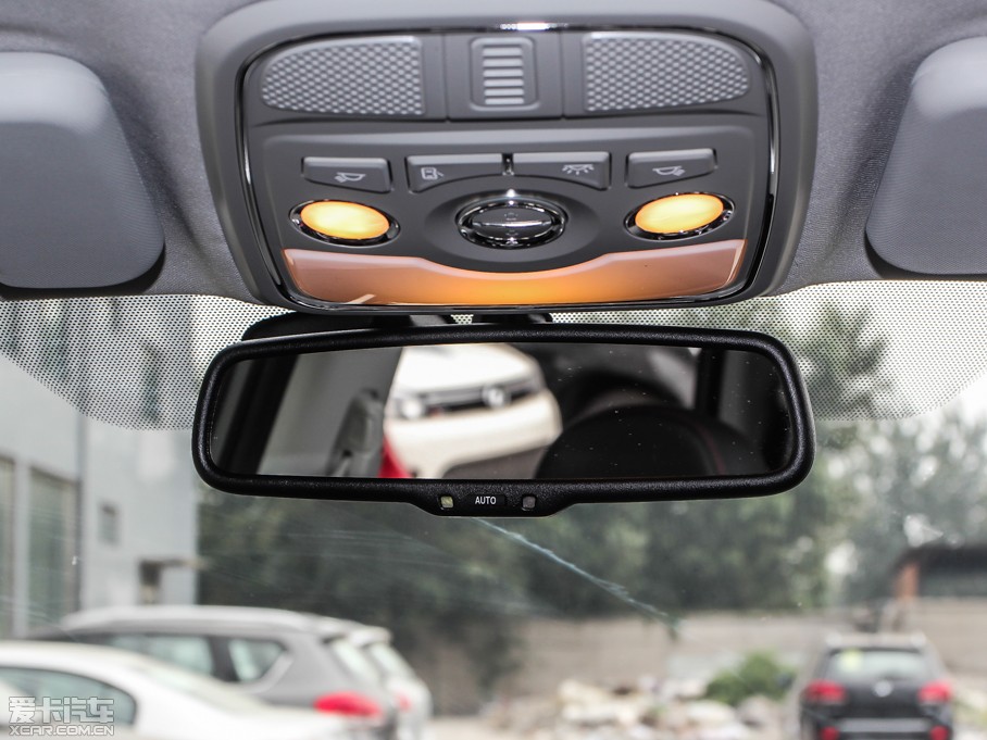 2013�����H6 ������ 1.5T �քӃ�����F��