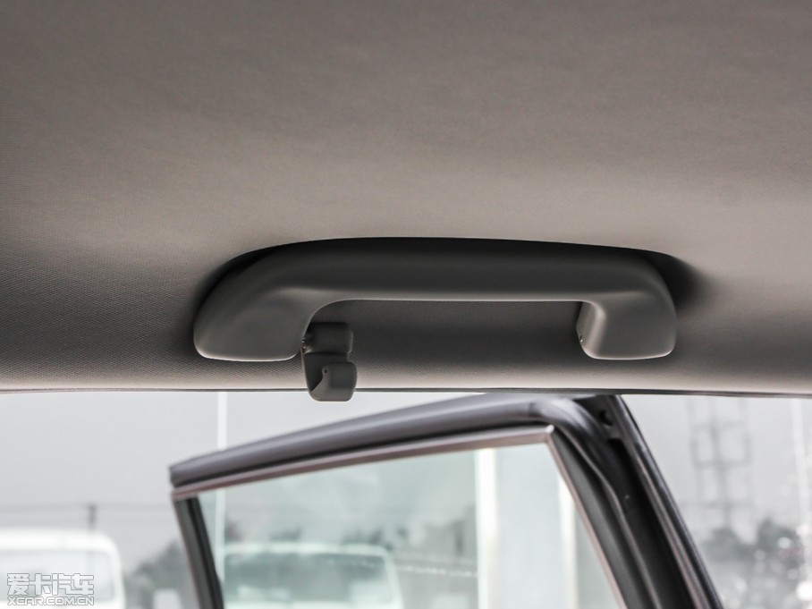 2013�����H6 ������ 1.5T �քӃ�����F��