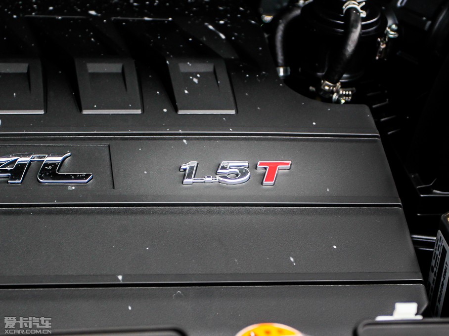 2013�����H6 �\�Ӱ� 1.5T �քӃ�����F��