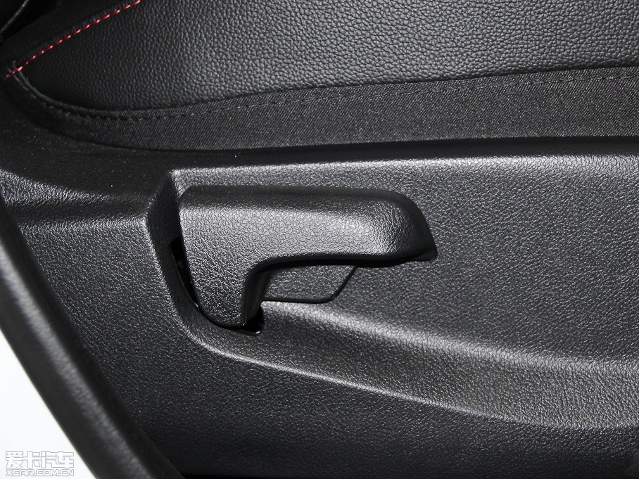 2013�����H6 ������ 1.5T �քӃ�򌾫Ӣ��