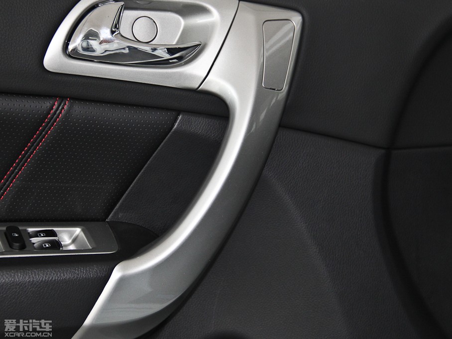 2013�����H6 ����(j��)�� 1.5T �ք�(d��ng)���(q��)��Ӣ��