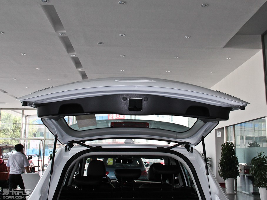 2013�����H6 ������ 1.5T �քӃ�򌾫Ӣ��