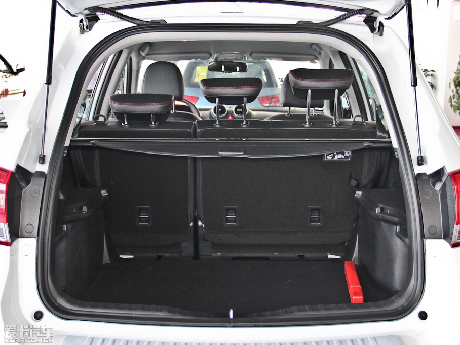 2013�����H6 ������ 1.5T �քӃ�򌾫Ӣ��